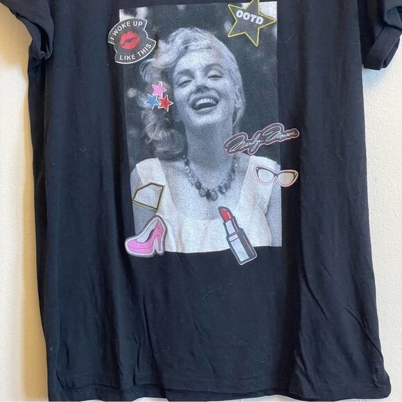 Marilyn Monroe XL black short sleeve t-shirt smile - Picture 3 of 7